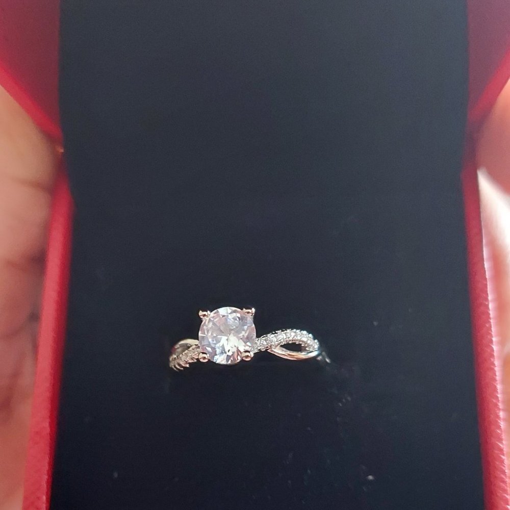 Moissanite Ring - image 3